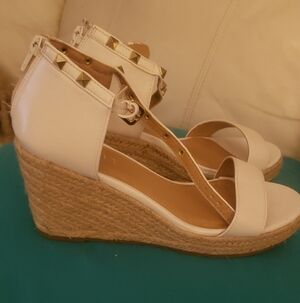 Esprit Cream Wedge Sandals with Gold Accents